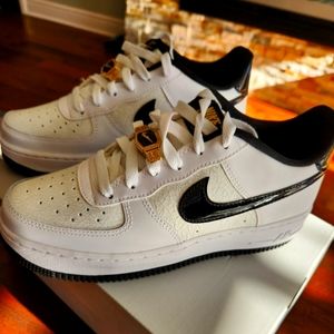 Airforce 1 LV 8 BRAND NEW
